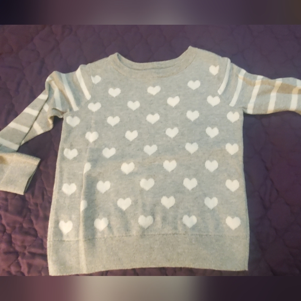 GAP Kids Sweater in Gray and Cream